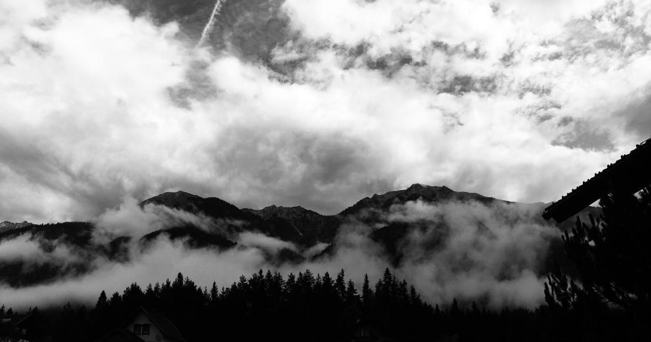 Landhaus Tirol Hotel Presseggersee Eksteriør billede